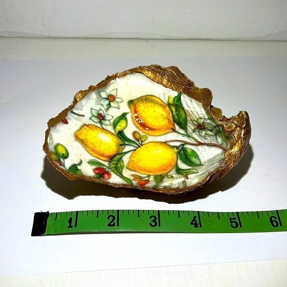 Handmade Oyster Art Shell Trinket Vanity Ring Dish Lemons - Picture 2 of 6